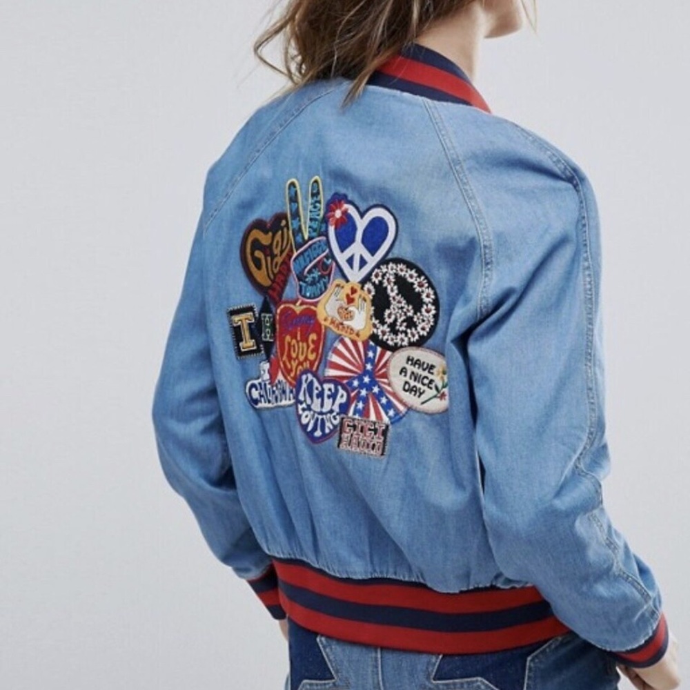 Gigi Hadid x Tommy Hilfiger Jean Jacket Size Large. Like new!